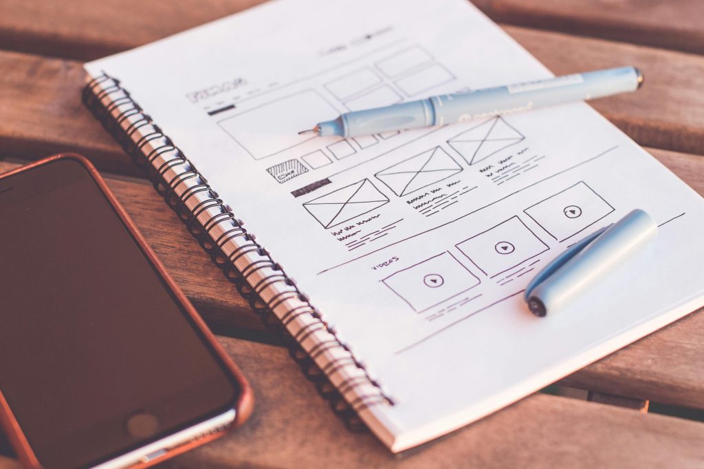 Cómo destacar tu marca con una buena imagen visual: consejos de diseño y estrategia digital
